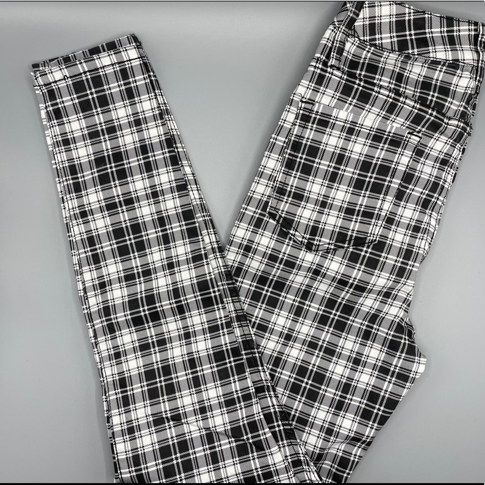 Hot Topic Plaid Jeggings